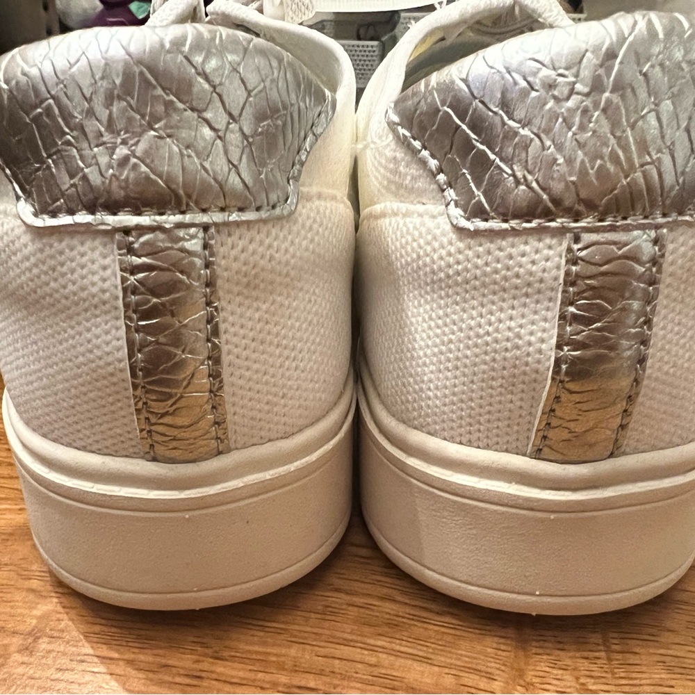 Lifestride BZees Airstep Sneakers - Picture 4 of 8